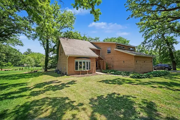 19629 Woodside Drive, New Lenox, IL 60451