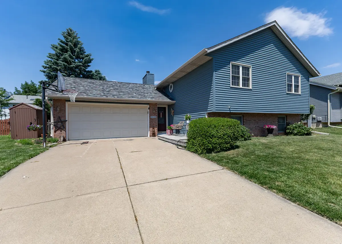2440 W 60th Place, Davenport, IA 52806 - #1