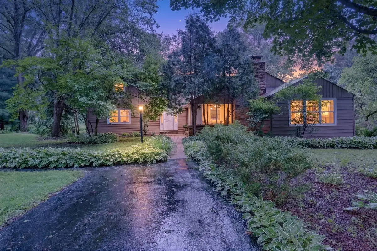 393 Warwick Lane, Lakewood, IL 60014 - #1