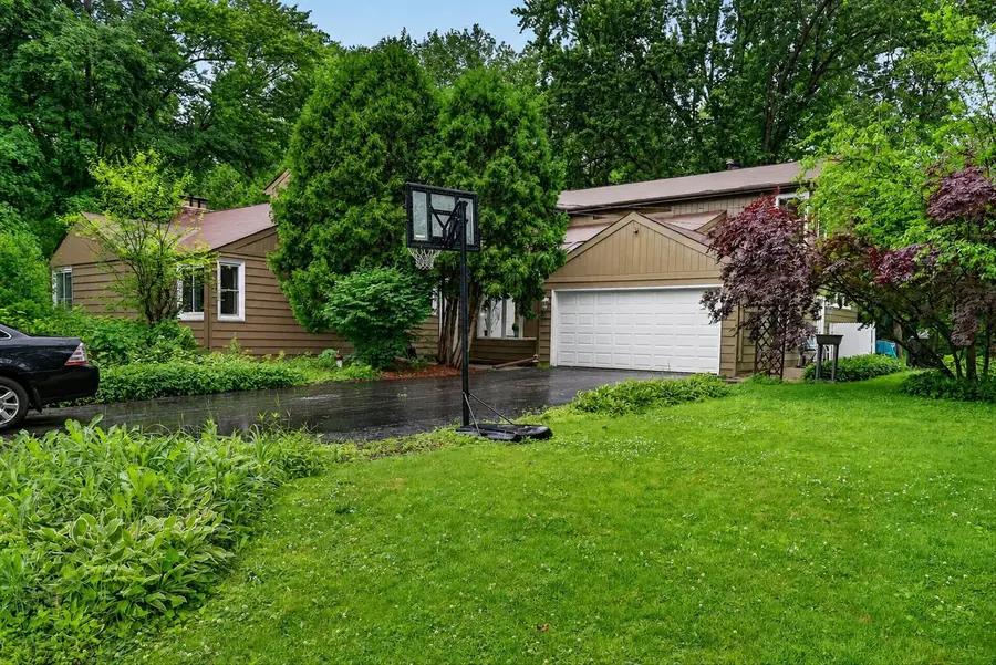 393 Warwick Lane, Lakewood, IL 60014 - #3