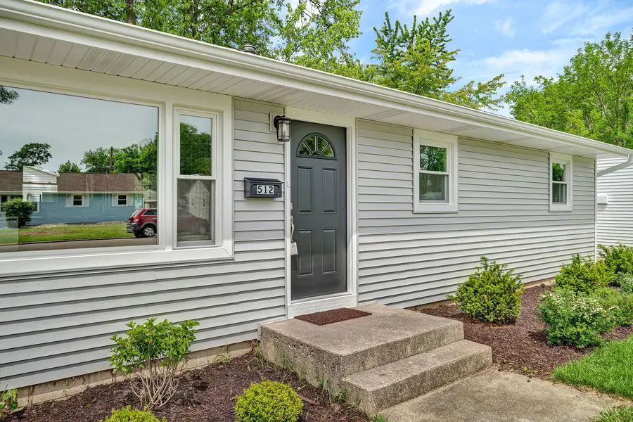 512 N Westlawn Avenue, Aurora, IL 60506 - #3