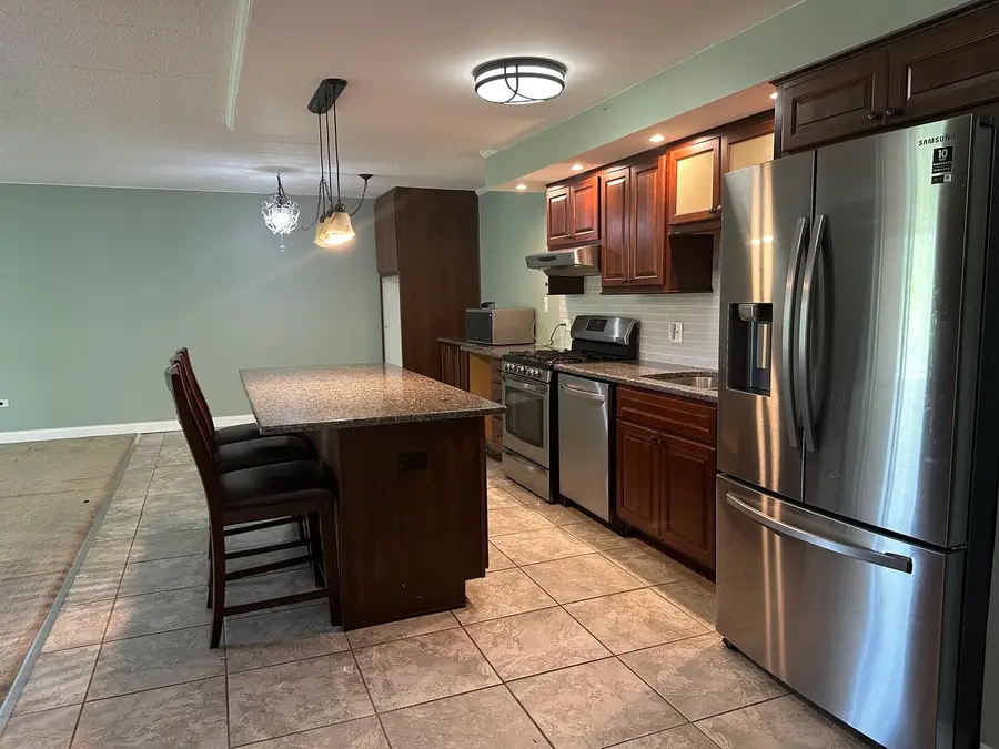 110 W Butterfield Road #402S, Elmhurst, IL 60126 - #3