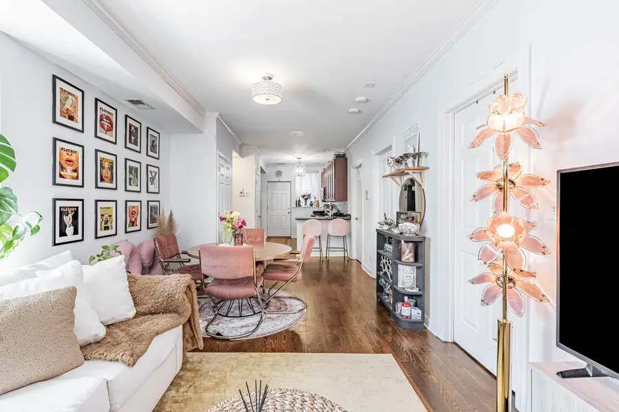 4035 N Mozart Street #2, Chicago, IL 60618 - #3