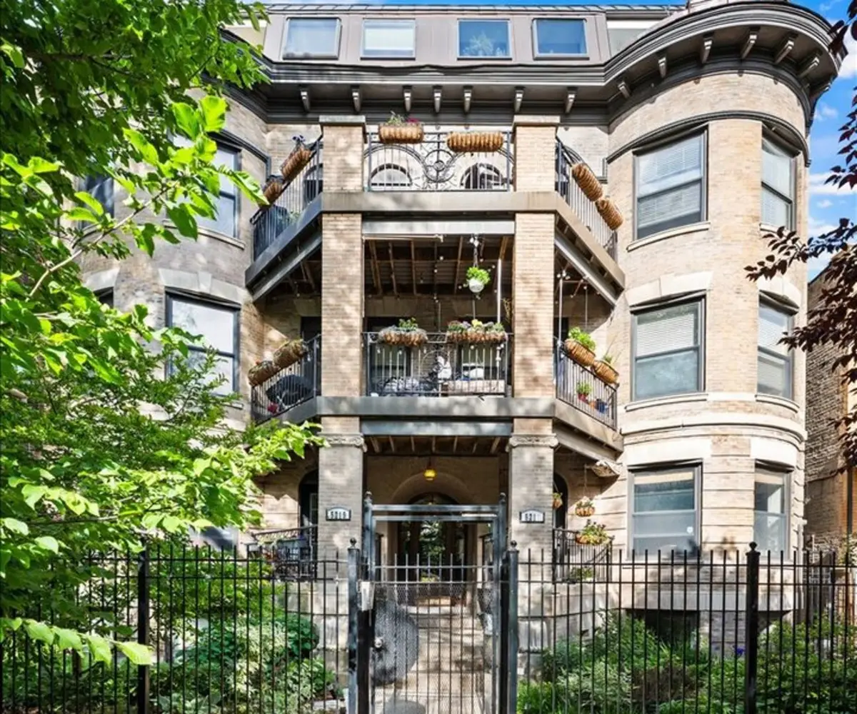5217 N Winthrop Avenue #G, Chicago, IL 60640 - #1