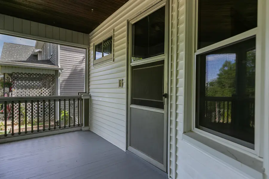 620 10 Street, Moline, IL 61265 - #3