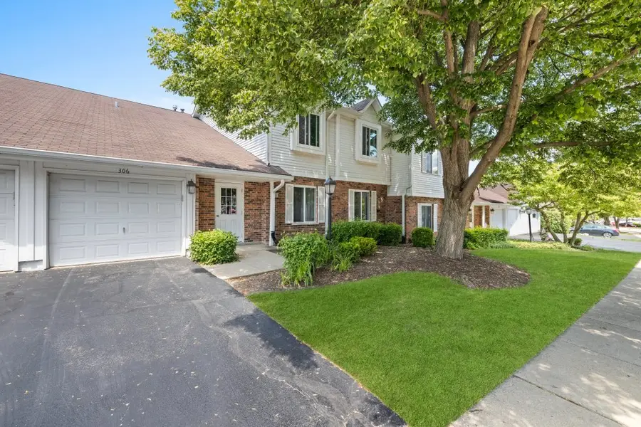306 Sandpebble Lane #306, Aurora, IL 60504 - #2