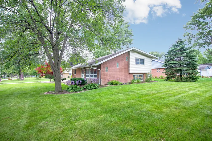 12661 S Major Avenue, Palos Heights, IL 60463 - #2