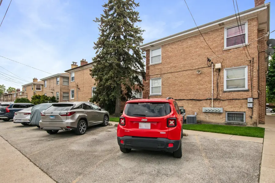 6252 W Irving Park Road, Chicago, IL 60634 - #2