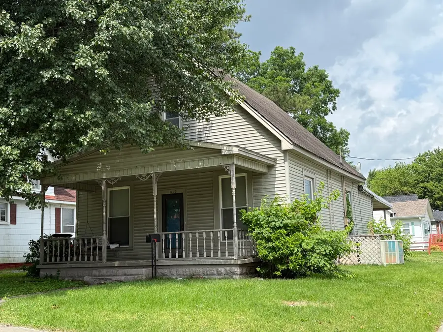 1123 Metropolis Street, Metropolis, IL 62960 - #3