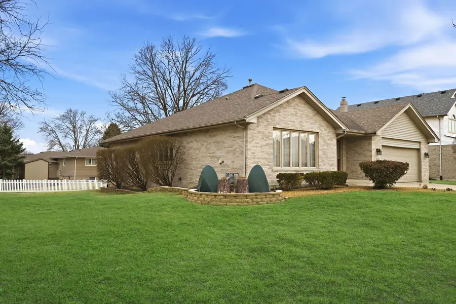 1253 St. Charles Drive, Lockport, IL 60441 - #2