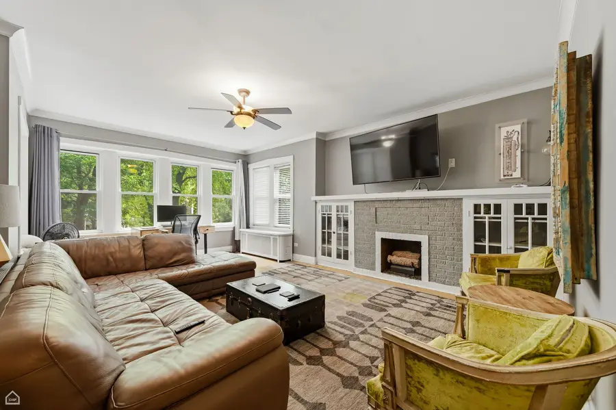 1516 W Byron Street #2W, Chicago, IL 60613 - #3