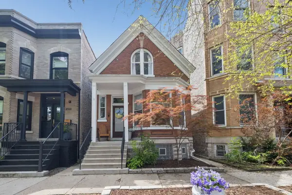 2023 W Walton Street, Chicago, IL 60622