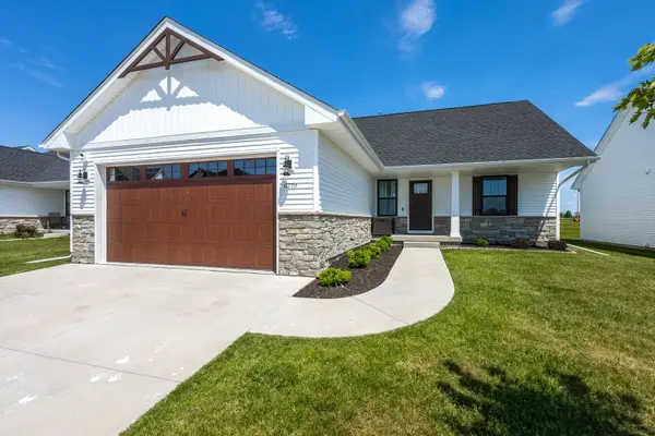 6779 Genesis Way, Bettendorf, IA 52722
