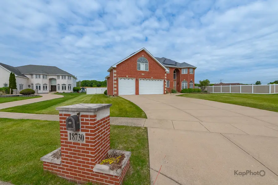 18730 Welch Way, Country Club Hills, IL 60478 - #3