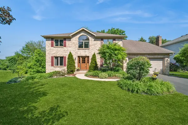 5S435 Arlington Avenue, Naperville, IL 60540