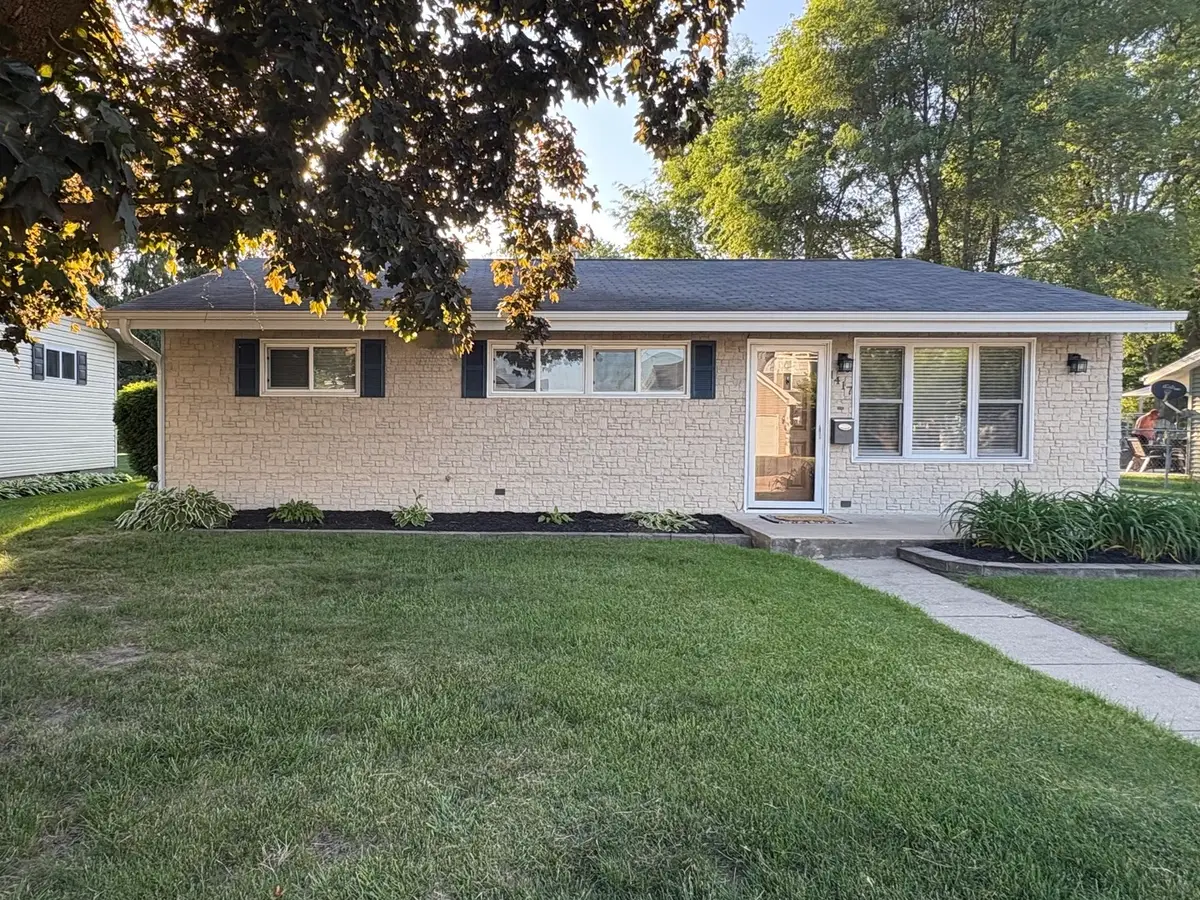1417 Ann Avenue, Dixon, IL 61021 - #1
