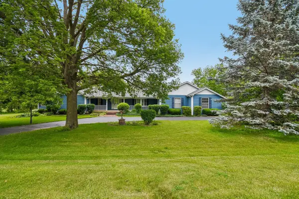 6S155 W Ridge Drive, Aurora, IL 60506