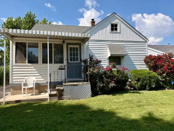 244 E Pierson Avenue, Decatur, IL 62526
