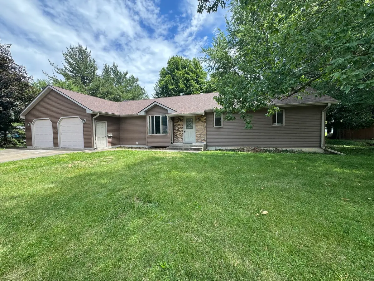 502 SW 8th Avenue, Aledo, IL 61231 - #1