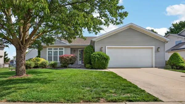 4 Minks Court, Bloomington, IL 61704