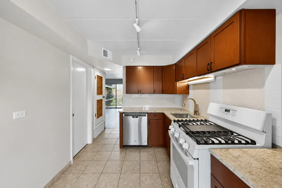 3175 W 115 Street #2W, Merrionette Park, IL 60803 - #2