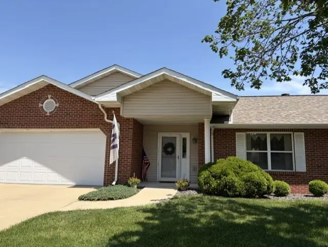 1017 31st Street, Peru, IL 61354 - #1