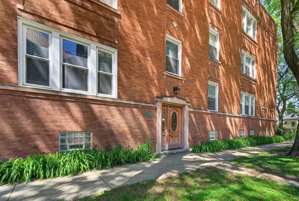 4308 W Waveland Avenue #2, Chicago, IL 60641