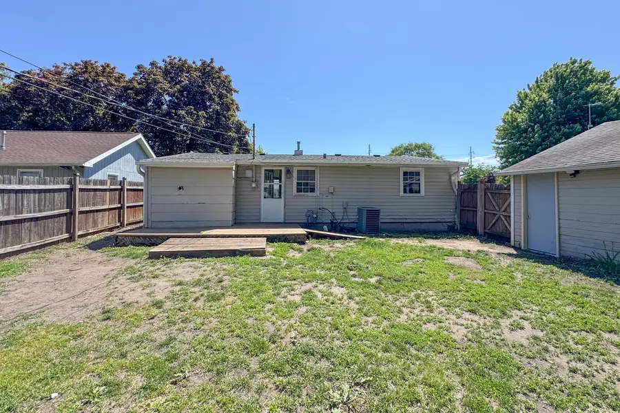 7518 Mildred Road, Machesney Park, IL 61115 - #3
