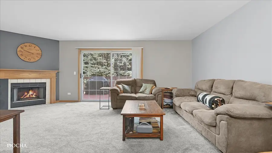 1440 Foxcroft Drive, Aurora, IL 60506 - #3