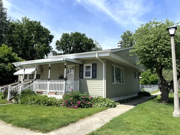 501 S Glover Avenue, Urbana, IL 61802