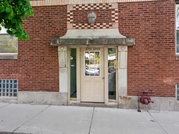 3951 N St Louis Avenue #1, Chicago, IL 60618