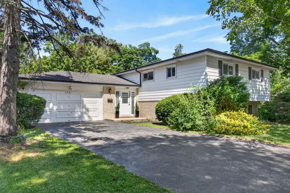 908 S Arlington Heights Road, Arlington Heights, IL 60005 - #1