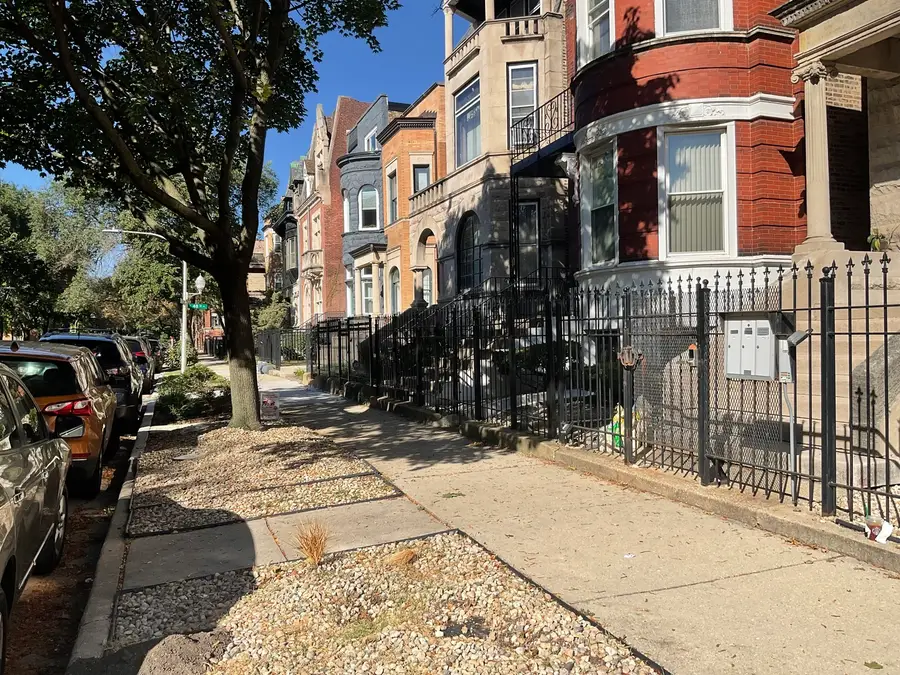 4839 S Vincennes Avenue #1, Chicago, IL 60615 - #3