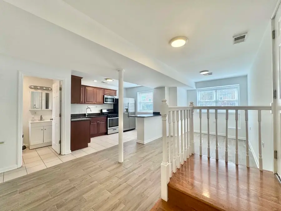 6115 N Claremont Avenue #GS, Chicago, IL 60659 - #2