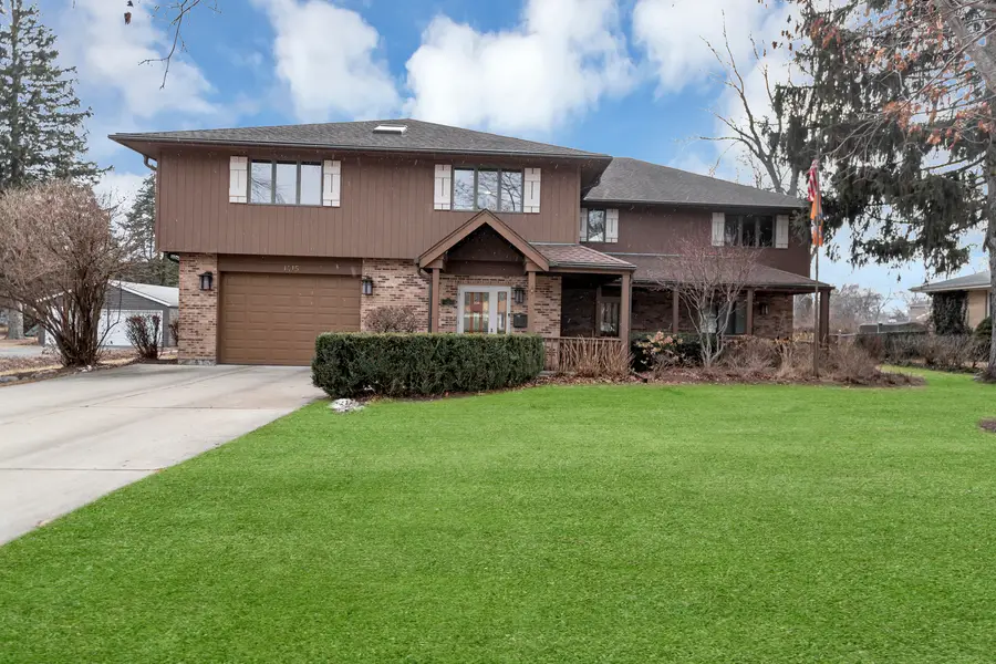 1415 W Hawthorne Street, Arlington Heights, IL 60005 - #2