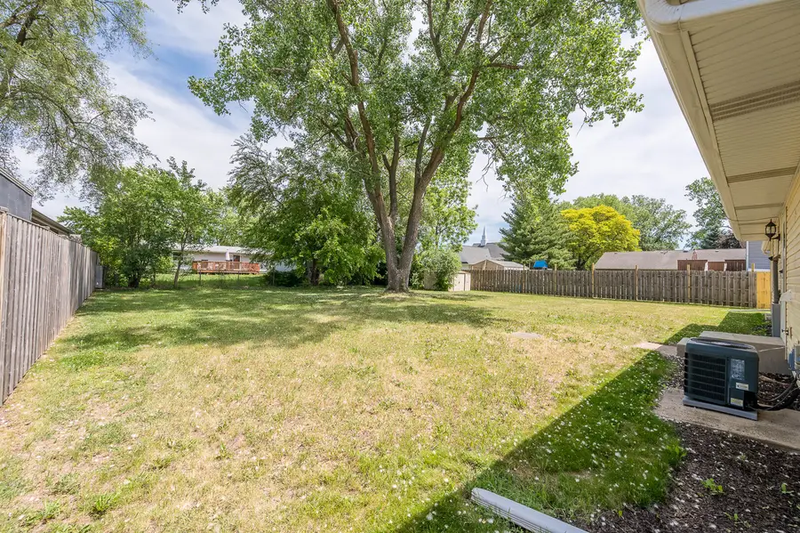 2212 Fairview Lane, McHenry, IL 60051 - #2