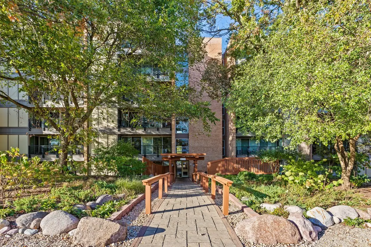 6000 Oakwood Drive #4H, Lisle, IL 60532 - #1