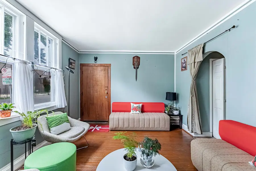 2703 S Hillock Avenue, Chicago, IL 60608 - #3