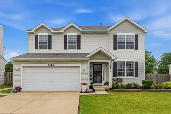 1467 Birch Lane, South Elgin, IL 60177