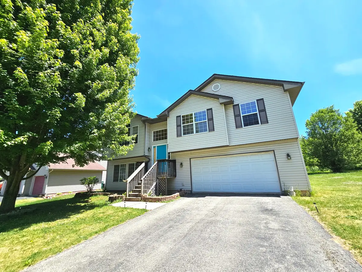 407 Staffordshire Drive, Poplar Grove, IL 61065 - #1