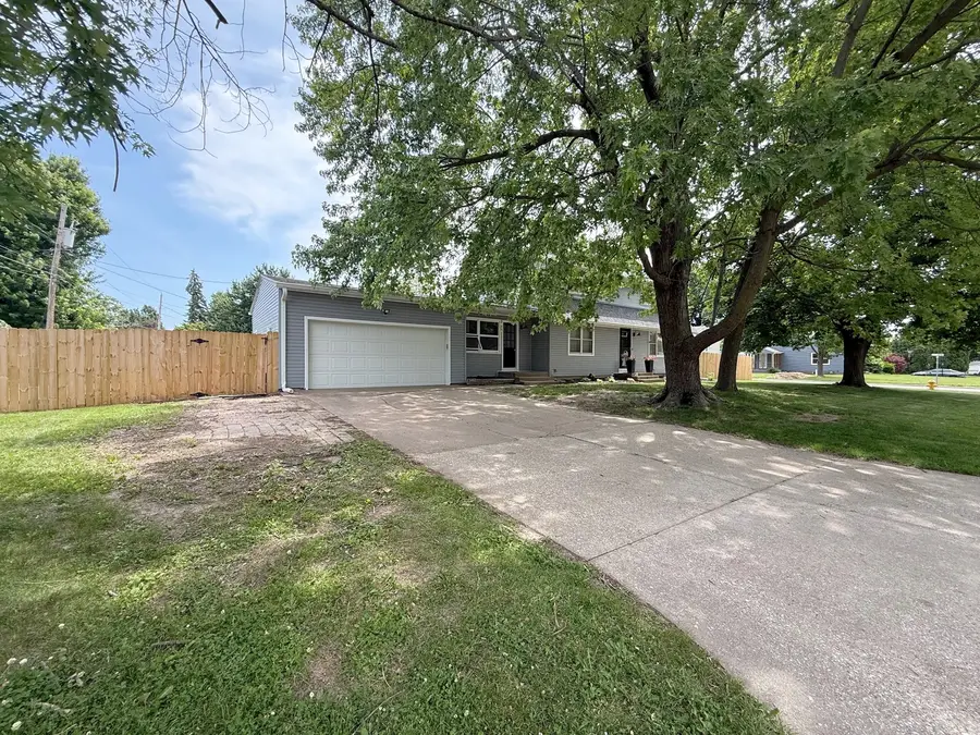 3635 32nd Street, Rock Island, IL 61201 - #3