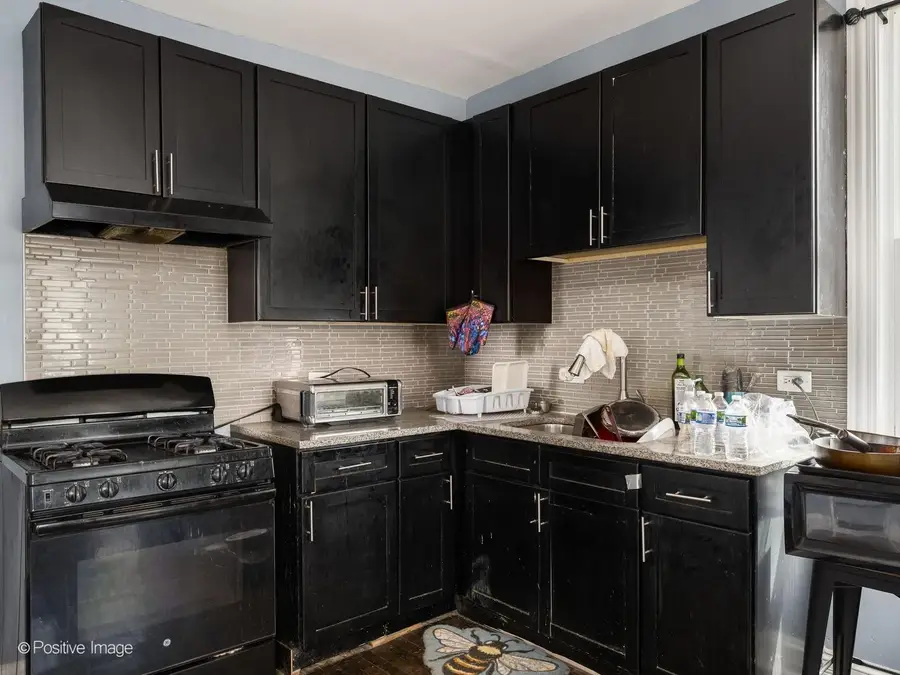 2412 N Lockwood Avenue, Chicago, IL 60639 - #3