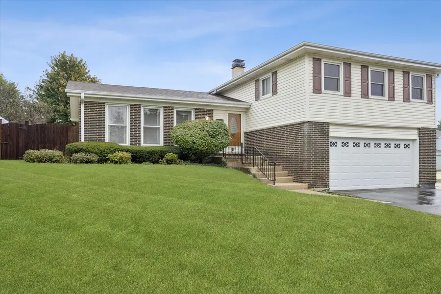 1423 Colony Court, Lombard, IL 60148 - #2