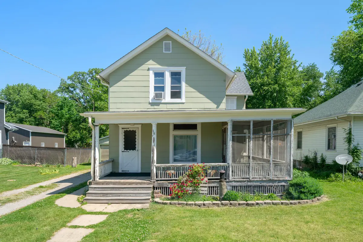 116 W Union Street, Earlville, IL 60518 - #1