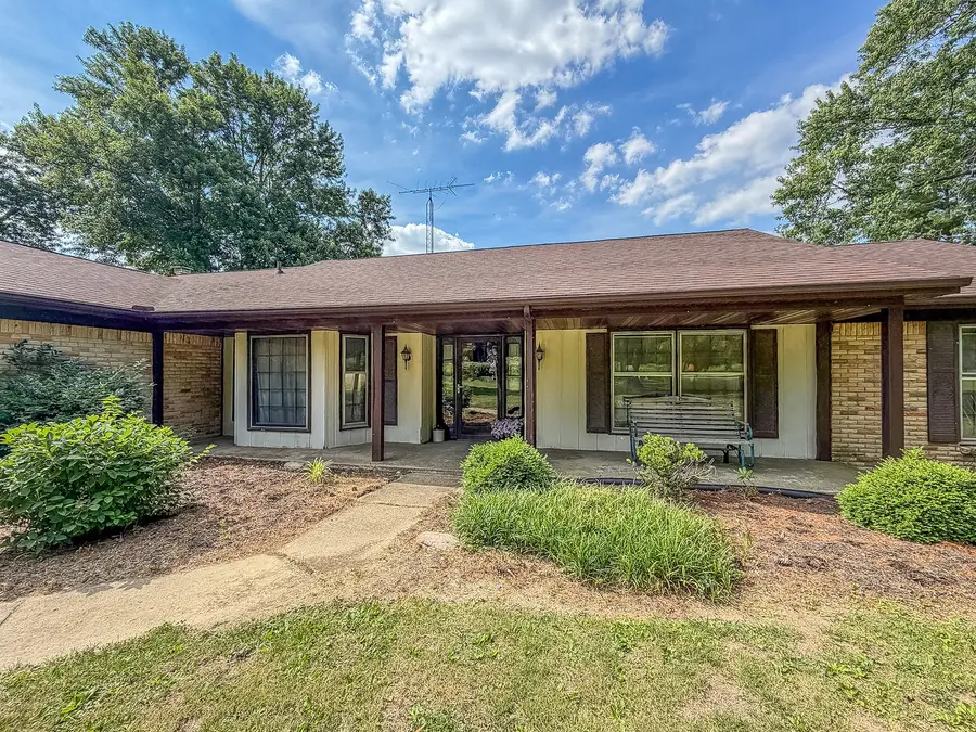 9758 E 1980 North Road, Oakwood, IL 61858 - #3