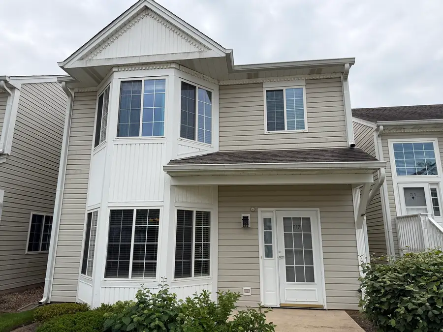 717 Hidden Creek Lane, North Aurora, IL 60542 - #2