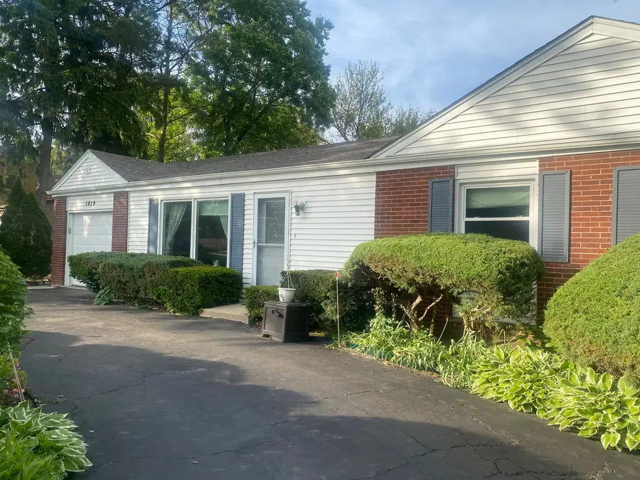 1819 Happ Road, Northbrook, IL 60062 - #2