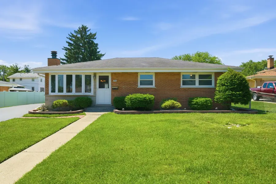 498 Gilbert Drive, Wood Dale, IL 60191 - #2