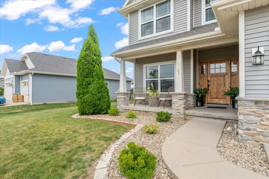1107 Farm Lake Drive, Mahomet, IL 61853 - #3