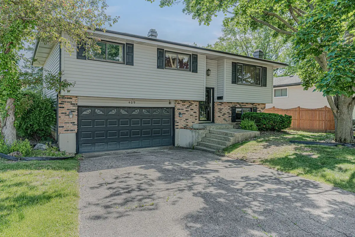 409 Marion Street, Roselle, IL 60172 - #1